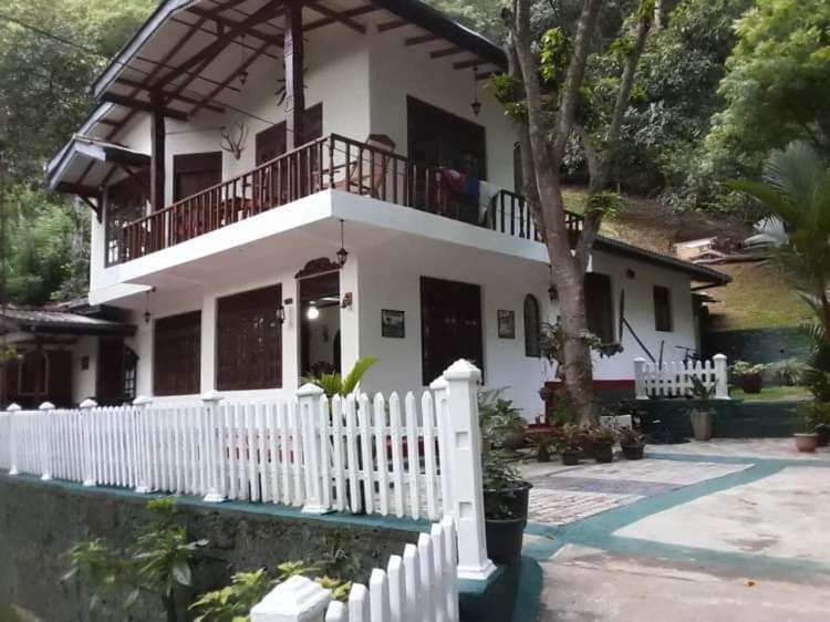 Villa25 Homestay Free Pick Up From The Centre Kandy Exteriér fotografie