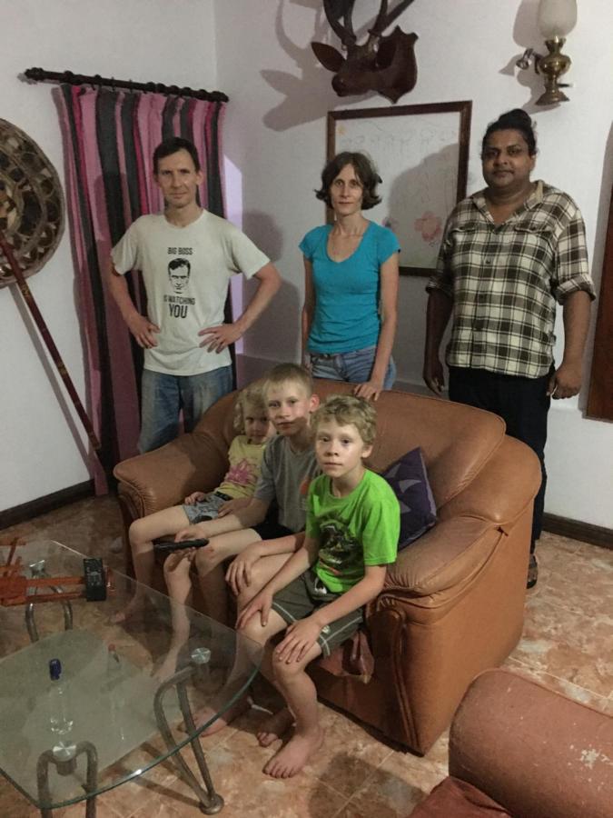 Villa25 Homestay Free Pick Up From The Centre Kandy Exteriér fotografie
