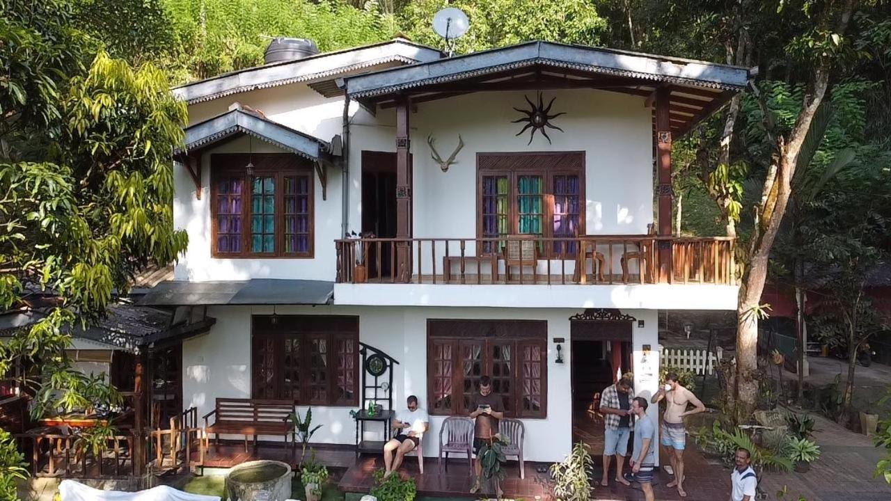 Villa25 Homestay Free Pick Up From The Centre Kandy Exteriér fotografie